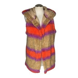 Ugg Colorful Faux Fur Hooded Vest Size M Boho Festival Cozy